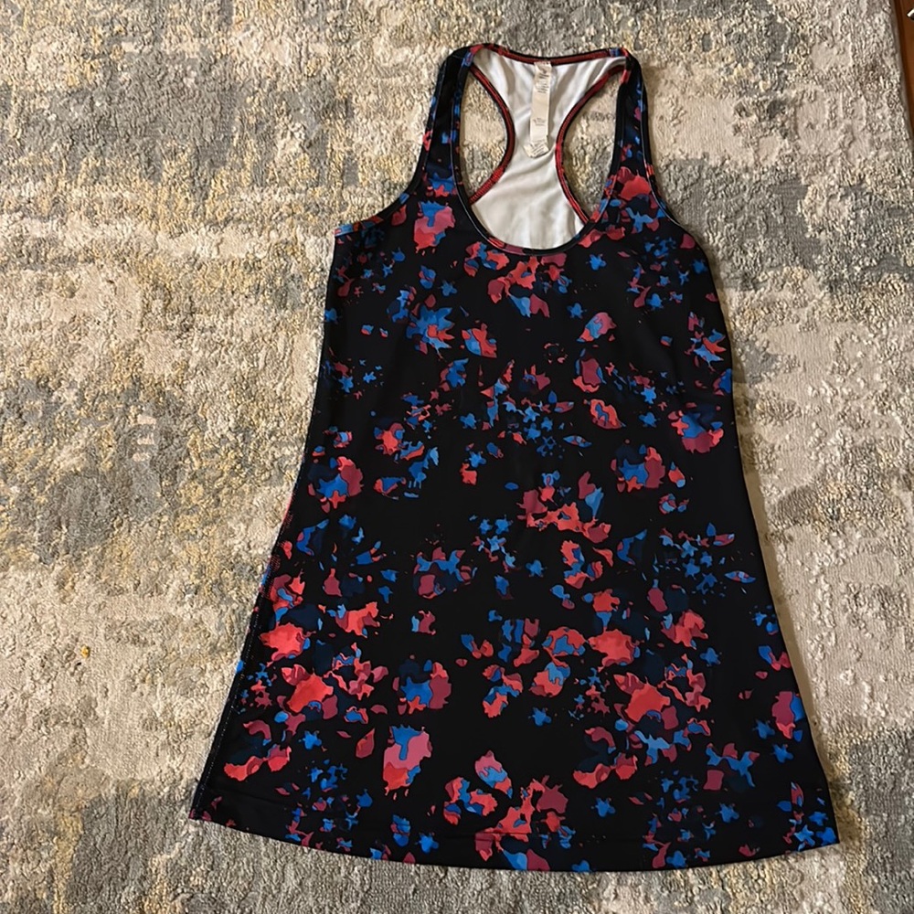 LULULEMON ATHLETICA